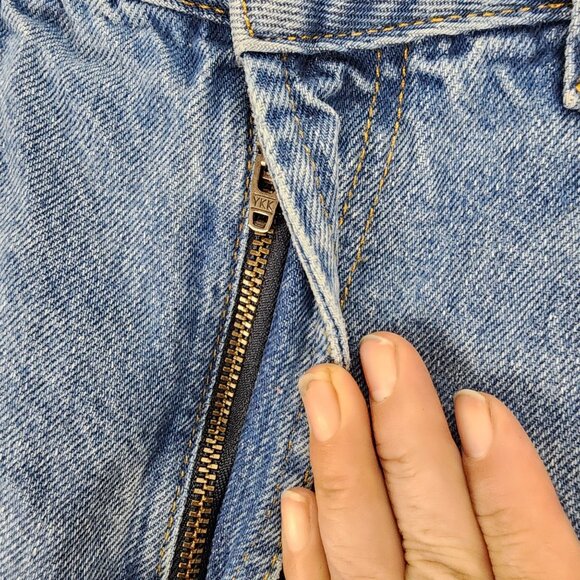 Urban Outfitters Jeans Womens 29 BDG Blue Cotton High Rise Mom *GUC* - Picture 3 of 16